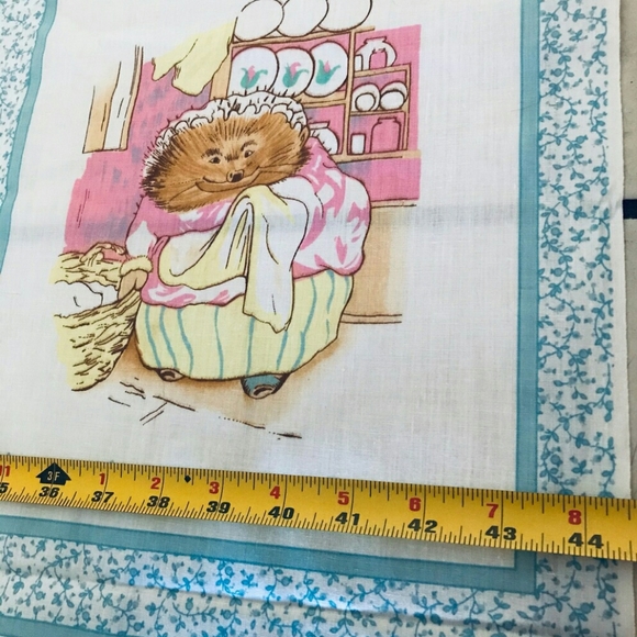 Vtg. 1985 "The Tales of Peter Rabbit" Fabric - Picture 3 of 8